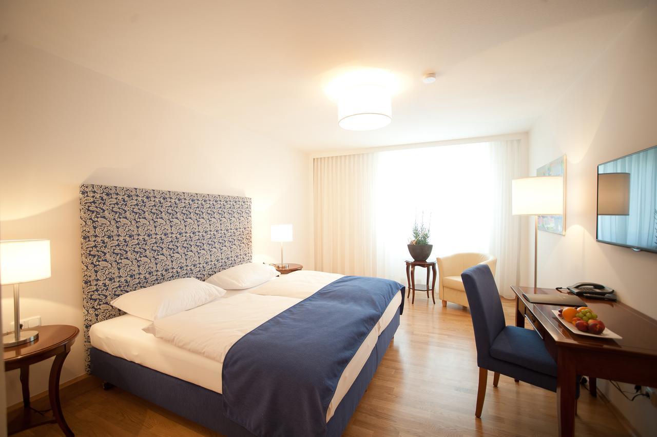 Stadthotel Zur Goldenen Krone Weiz Kültér fotó