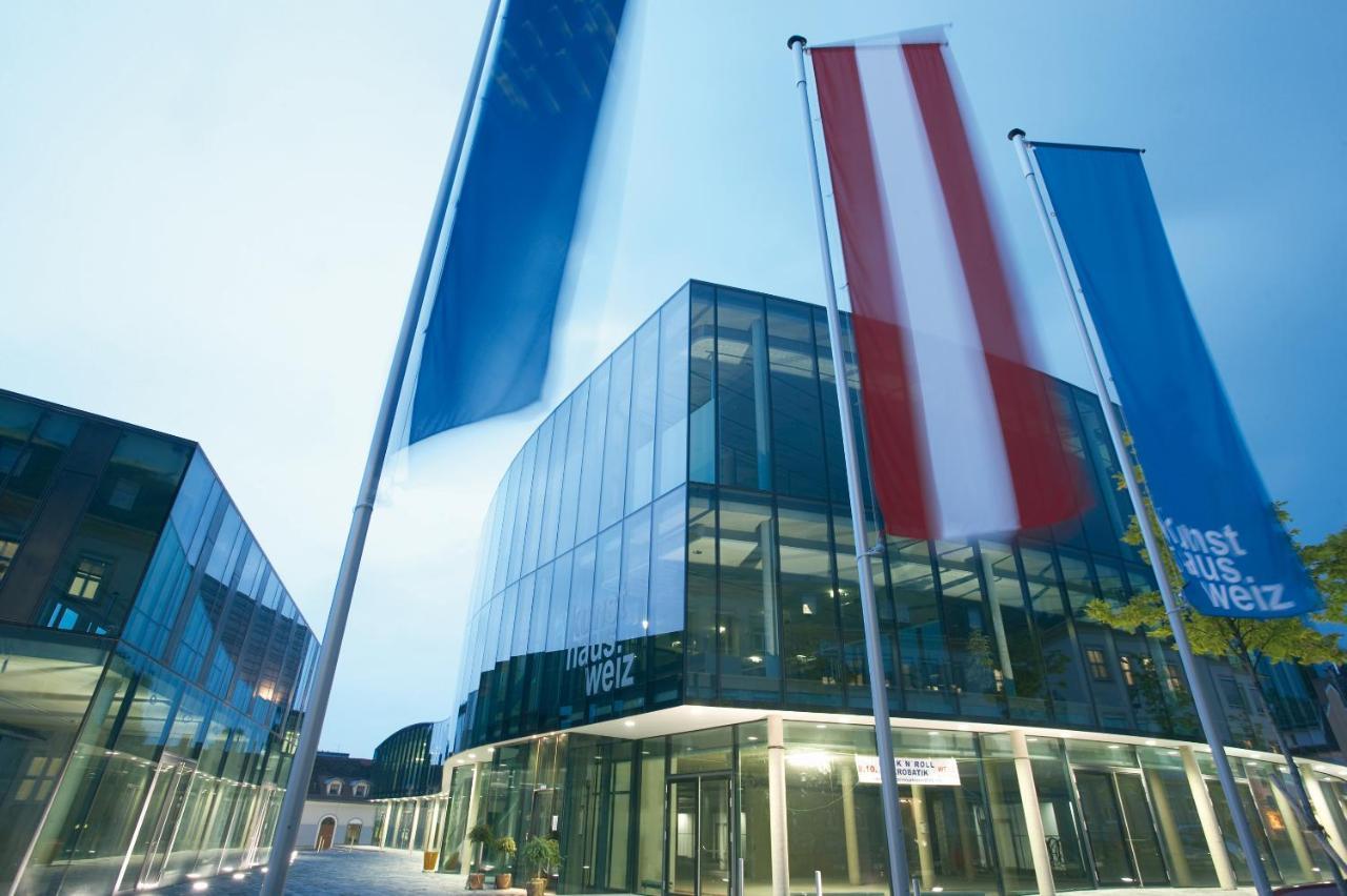 Stadthotel Zur Goldenen Krone Weiz Kültér fotó